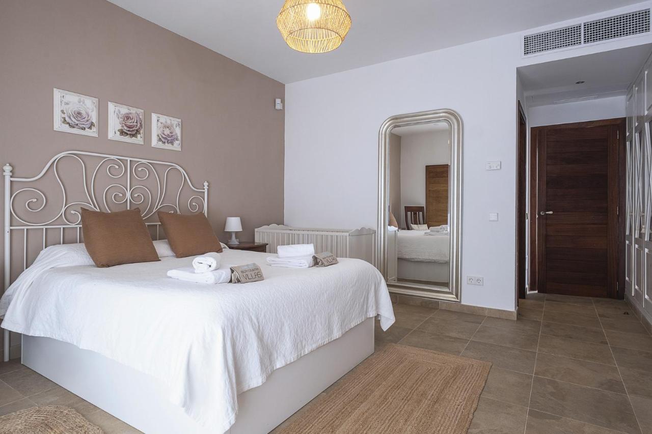 Villa Raco De Sa Vinyeta Sant Llorenc de Balafia Luaran gambar
