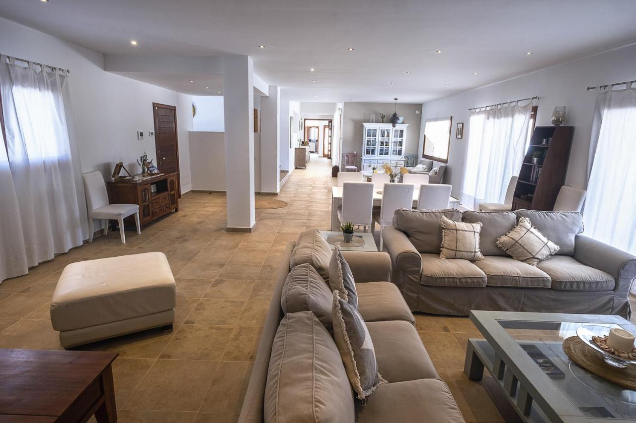 Villa Raco De Sa Vinyeta Sant Llorenc de Balafia Luaran gambar